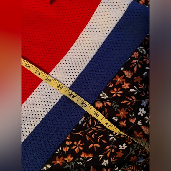 Vintage Montreal Canadiens Jersey - Picture 9 of 9